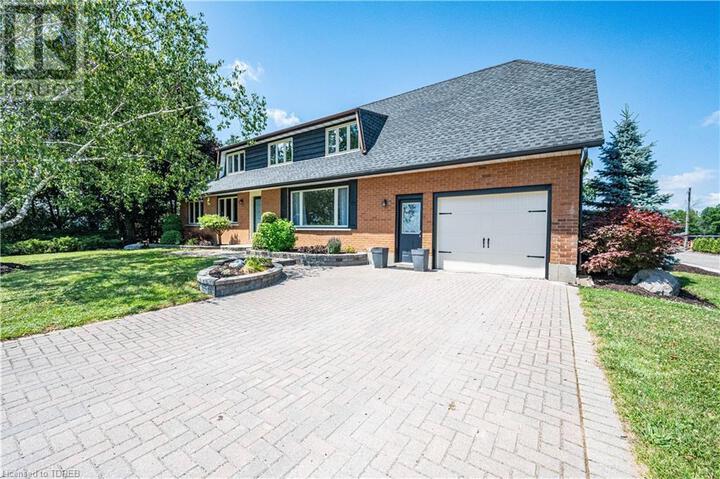 285687-airport-road-norwich-00 at 285687 Airport Road, Norwich