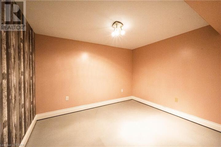 285687-airport-road-norwich-20 at 285687 Airport Road, Norwich