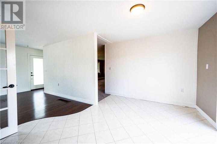 285687-airport-road-norwich-24 at 285687 Airport Road, Norwich