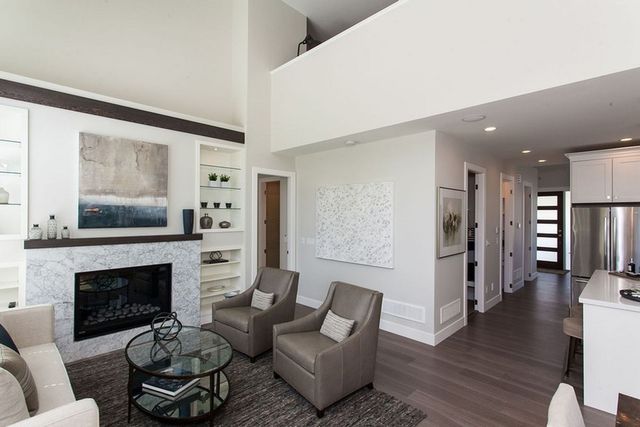 prima12 at 3103 160th Street, South Surrey White Rock