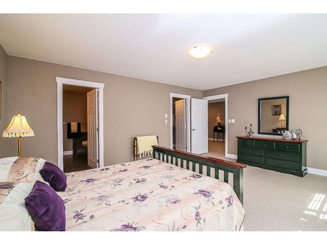 8681a1a7a13469bedb5bd9f1528ef34b at 2453 163rd Street, South Surrey White Rock