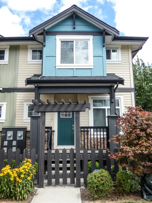 p1000914 at 20409 82nd Avenue, Langley