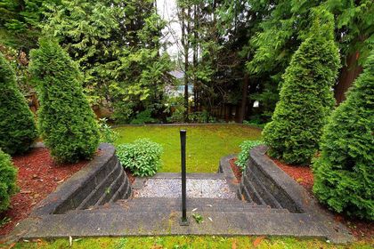 1041-prospect-avenue-canyon-heights-nv-north-vancouver-03 at 1041 Prospect Avenue, Canyon Heights NV, North Vancouver