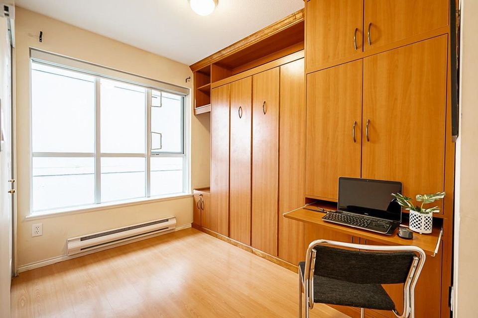 155-e-3rd-street-lower-lonsdale-north-vancouver-08 at 404 - 155 E 3rd Street, Lower Lonsdale, North Vancouver