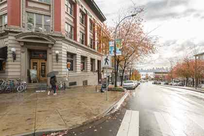 8.jpg at 304 - 88  Avenue, Lower Lonsdale, North Vancouver