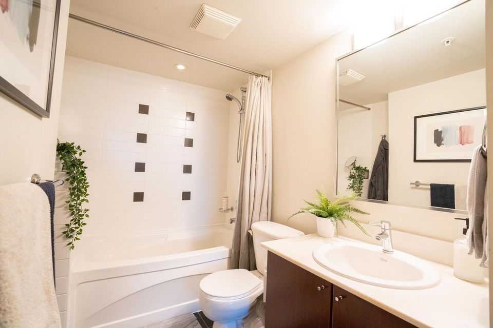 938-smithe-street-downtown-vw-vancouver-west-15 at 1507 - 938 Smithe Street, Downtown VW, Vancouver West