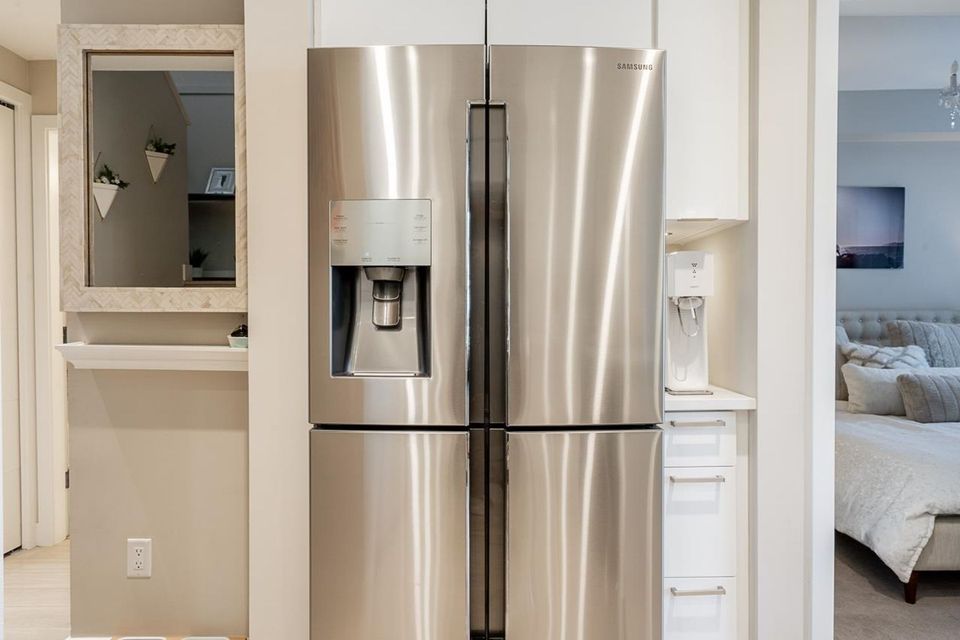 719-w-3rd-street-harbourside-north-vancouver-11 at 606 - 719 W 3rd Street, Harbourside, North Vancouver