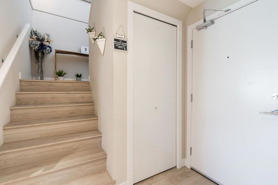 719-w-3rd-street-harbourside-north-vancouver-22 at 606 - 719 W 3rd Street, Harbourside, North Vancouver