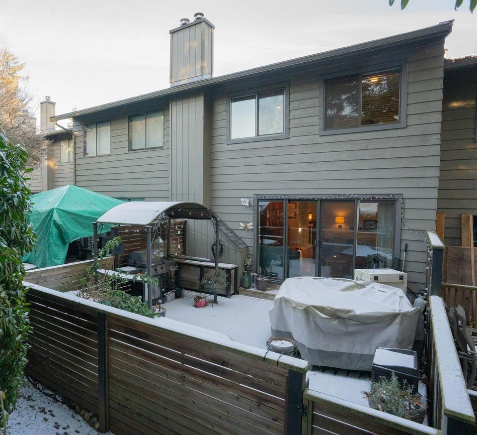 1930-cedar-village-crescent-westlynn-north-vancouver-05 at 53 - 1930 Cedar Village Crescent, Westlynn, North Vancouver