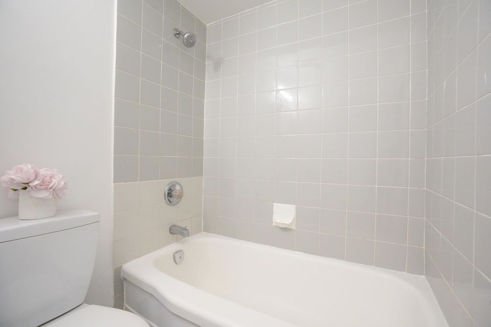 1050-jervis-street-west-end-vw-vancouver-west-10 at 303 - 1050 Jervis Street, West End VW, Vancouver West