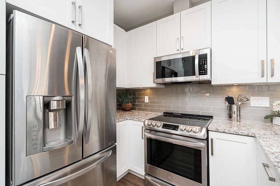 6490-194-street-clayton-cloverdale-05 at 213 - 6490 194 Street, Clayton, Cloverdale