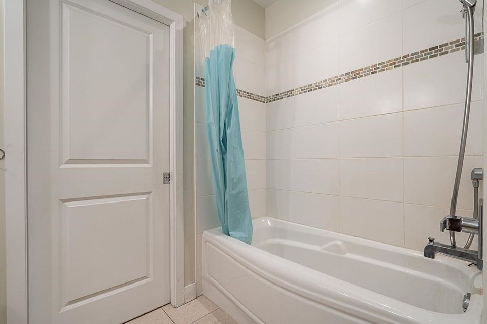 116-w-23rd-street-central-lonsdale-north-vancouver-10 at 107 - 116 W 23rd Street, Central Lonsdale, North Vancouver