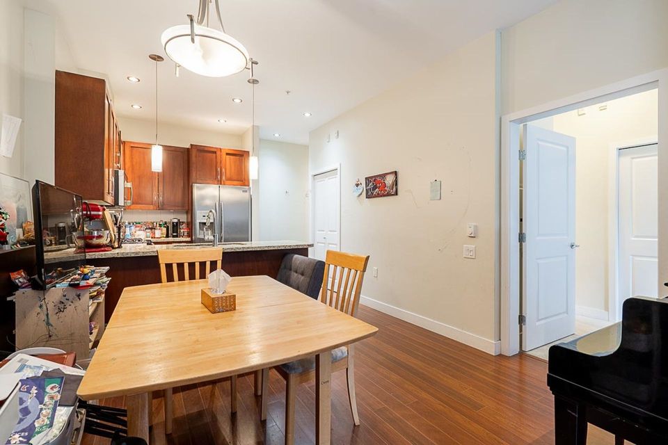 116-w-23rd-street-central-lonsdale-north-vancouver-14 at 107 - 116 W 23rd Street, Central Lonsdale, North Vancouver