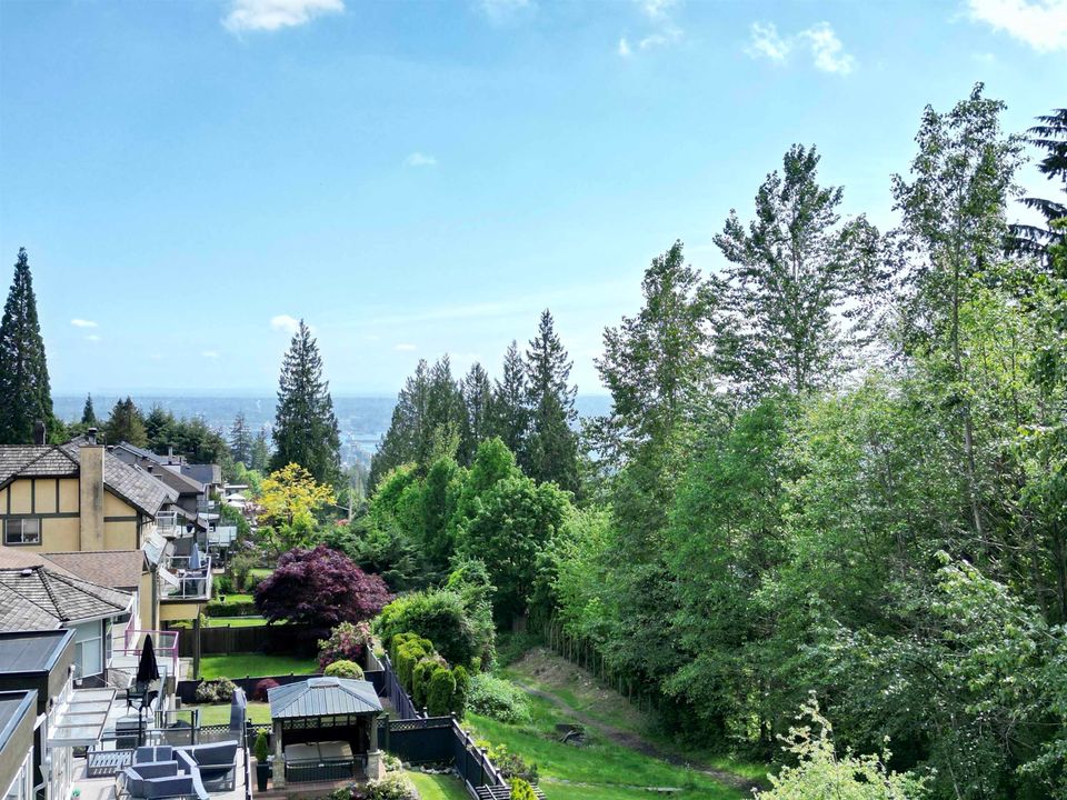 4275-st-pauls-avenue-upper-lonsdale-north-vancouver-10 at 4275 St. Pauls Avenue, Upper Lonsdale, North Vancouver