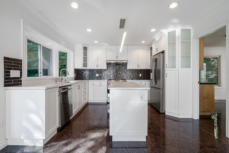 4275-st-pauls-avenue-upper-lonsdale-north-vancouver-15 at 4275 St. Pauls Avenue, Upper Lonsdale, North Vancouver