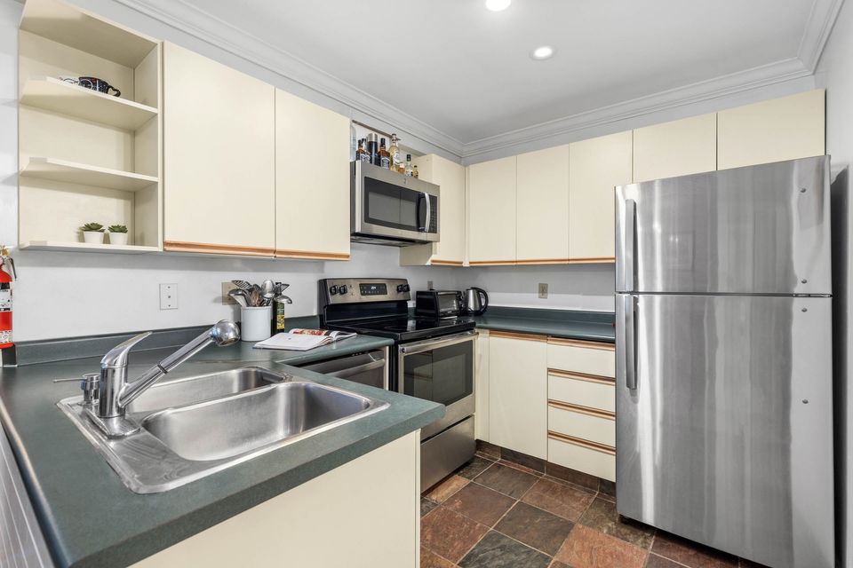 4822-spearhead-drive-benchlands-whistler-13 at 10 - 4822 Spearhead Drive, Benchlands, Whistler