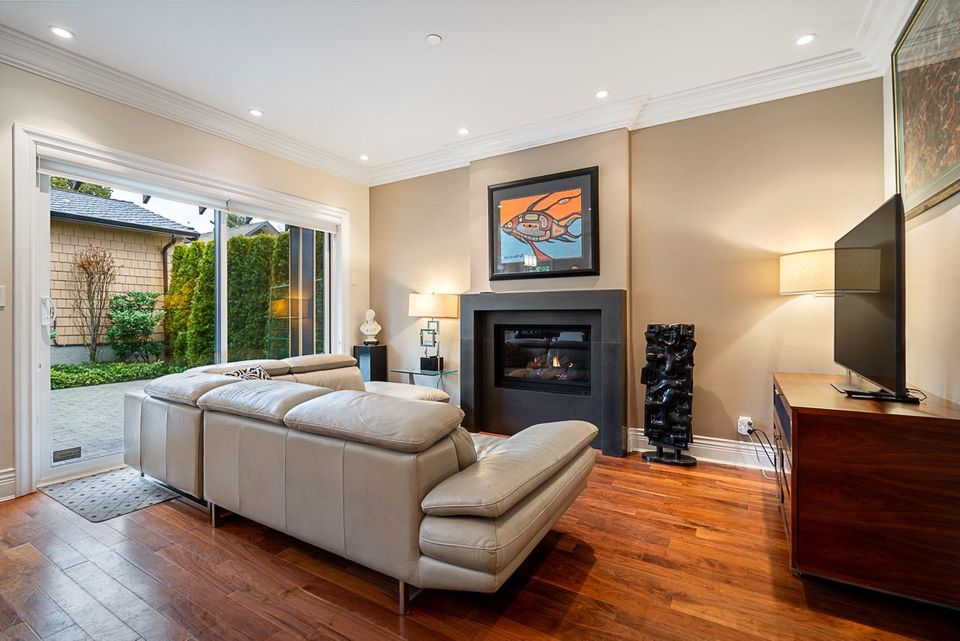 1295-clyde-avenue-ambleside-west-vancouver-09 at 1295 Clyde Avenue, Ambleside, West Vancouver