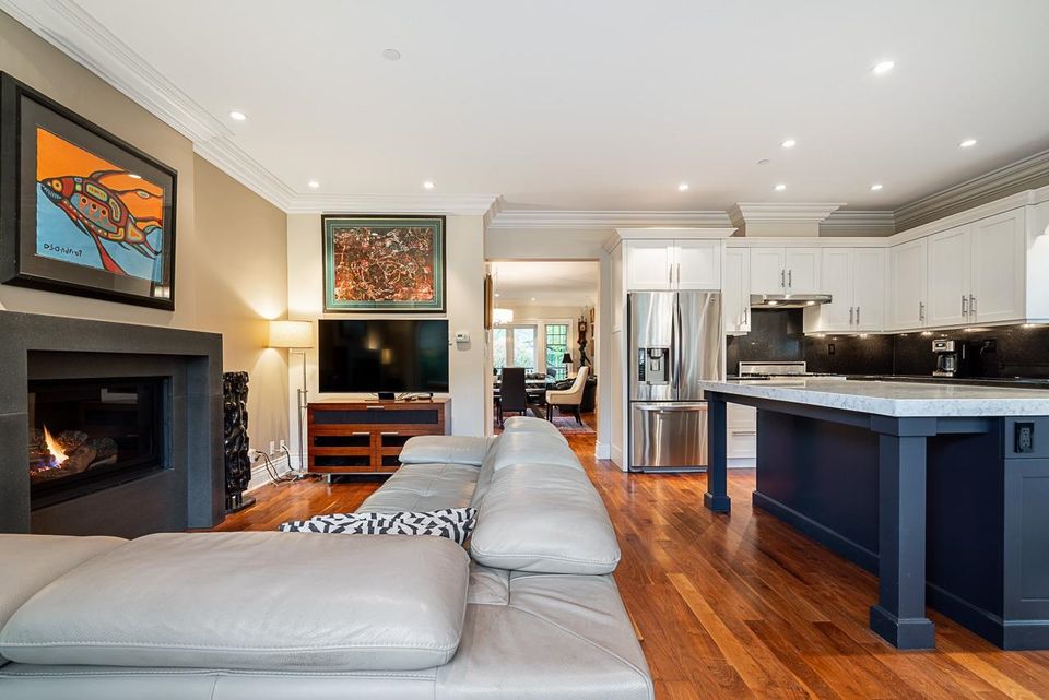 1295-clyde-avenue-ambleside-west-vancouver-12 at 1295 Clyde Avenue, Ambleside, West Vancouver