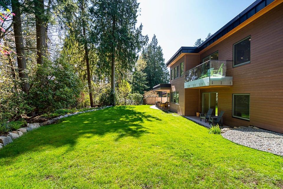 670-st-ives-crescent-delbrook-north-vancouver-08 at 670 St. Ives Crescent, Delbrook, North Vancouver