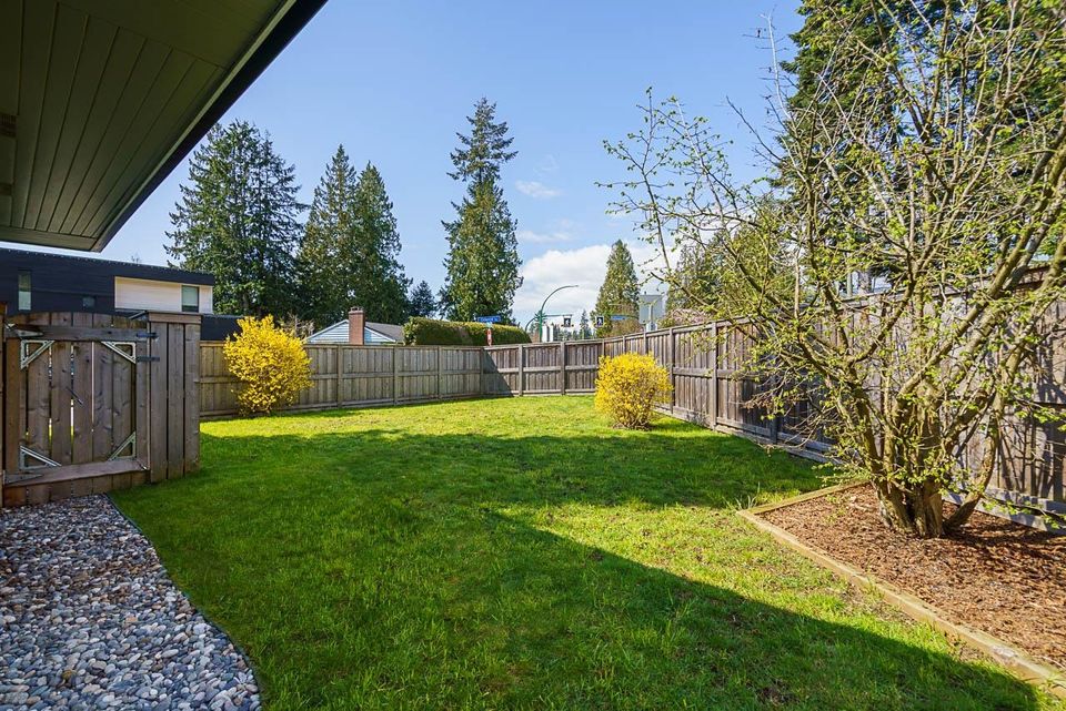 2940-colwood-drive-edgemont-north-vancouver-18 at 2940 Colwood Drive, Edgemont, North Vancouver