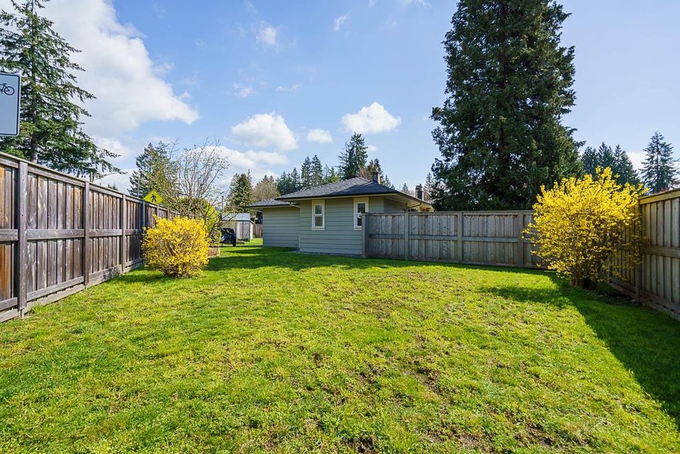 2940-colwood-drive-edgemont-north-vancouver-19 at 2940 Colwood Drive, Edgemont, North Vancouver