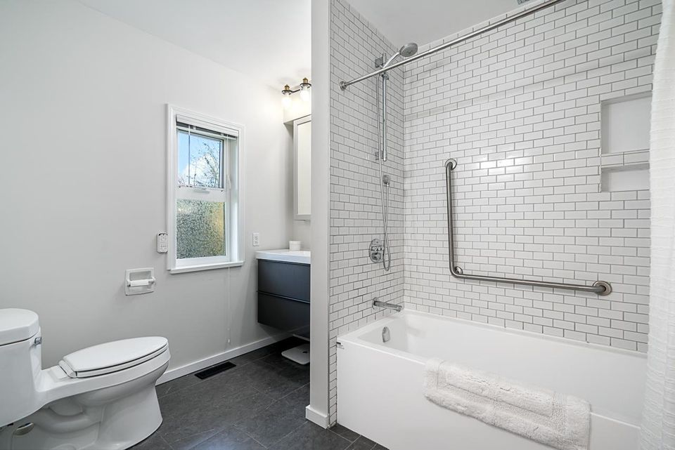 2940-colwood-drive-edgemont-north-vancouver-23 at 2940 Colwood Drive, Edgemont, North Vancouver