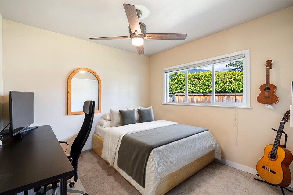 2940-colwood-drive-edgemont-north-vancouver-25 at 2940 Colwood Drive, Edgemont, North Vancouver