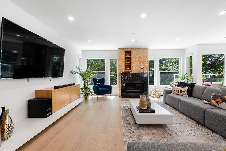 2425-edgemont-boulevard-mosquito-creek-north-vancouver-06 at 11 - 2425 Edgemont Boulevard, Mosquito Creek, North Vancouver