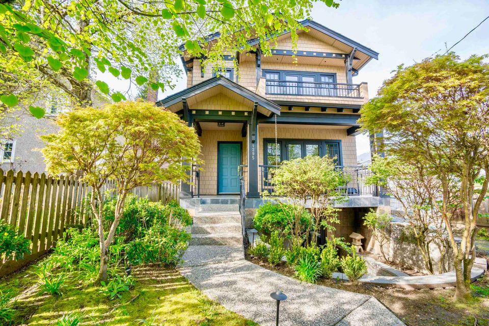 1295-clyde-avenue-ambleside-west-vancouver-31 at 1295 Clyde Avenue, Ambleside, West Vancouver