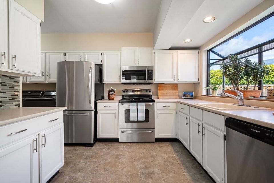 2940-colwood-drive-edgemont-north-vancouver-10 at 2940 Colwood Drive, Edgemont, North Vancouver