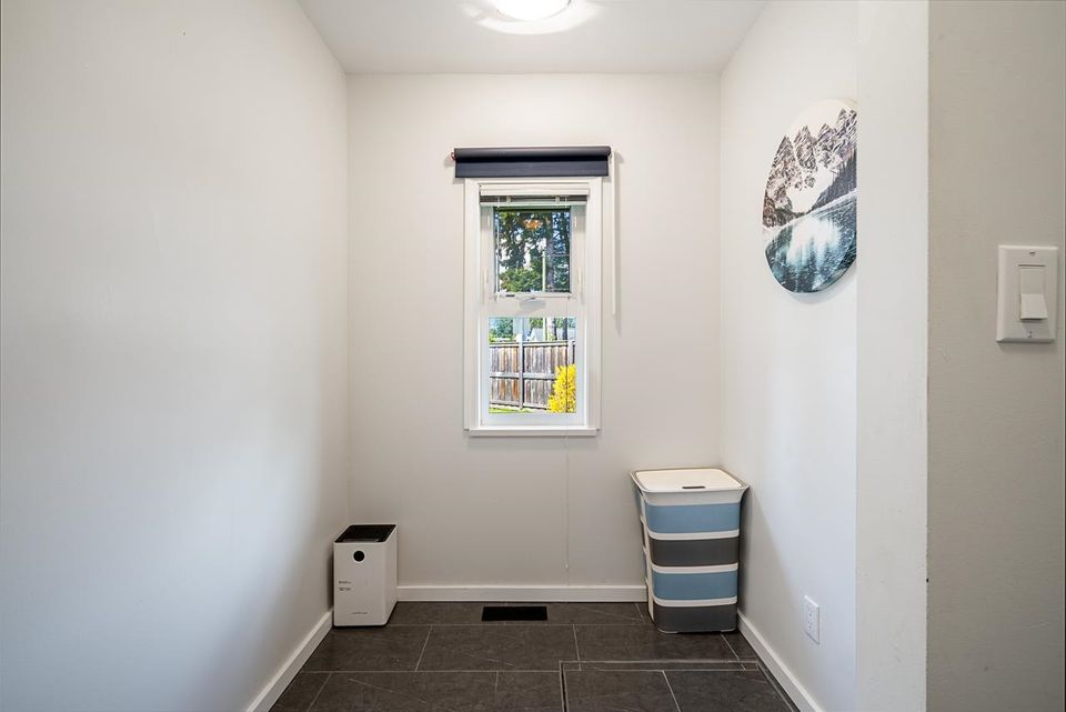 2940-colwood-drive-edgemont-north-vancouver-24 at 2940 Colwood Drive, Edgemont, North Vancouver