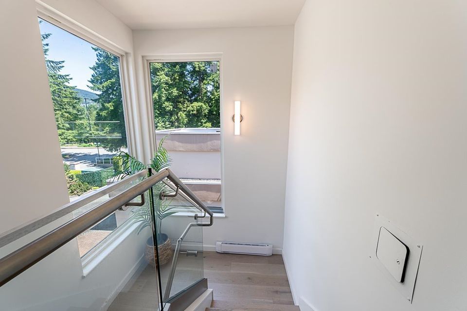 2425-edgemont-boulevard-mosquito-creek-north-vancouver-22 at 11 - 2425 Edgemont Boulevard, Mosquito Creek, North Vancouver