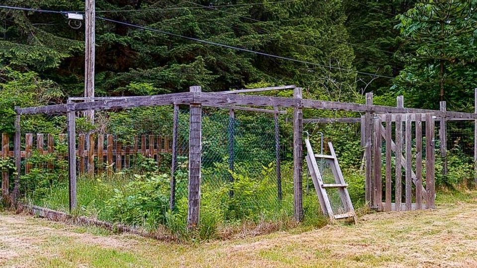 722-west-bay-road-gambier-island-sunshine-coast-14 at 722 West Bay Road, Gambier Island, Sunshine Coast