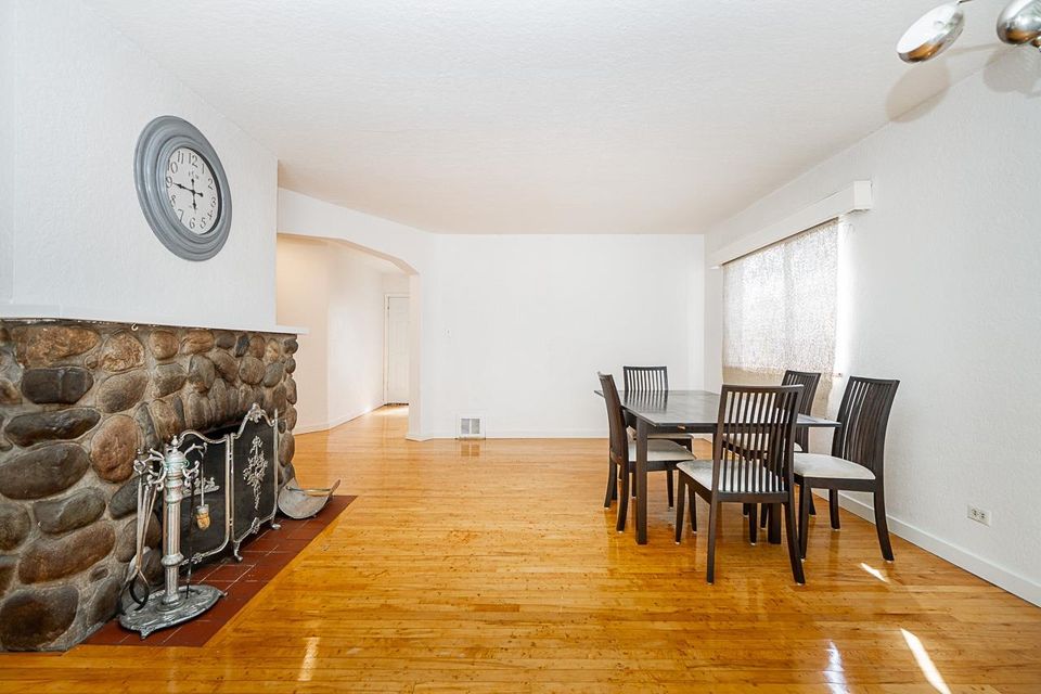 2212-old-dollarton-road-seymour-nv-north-vancouver-05 at 2212 Old Dollarton Road, Seymour NV, North Vancouver