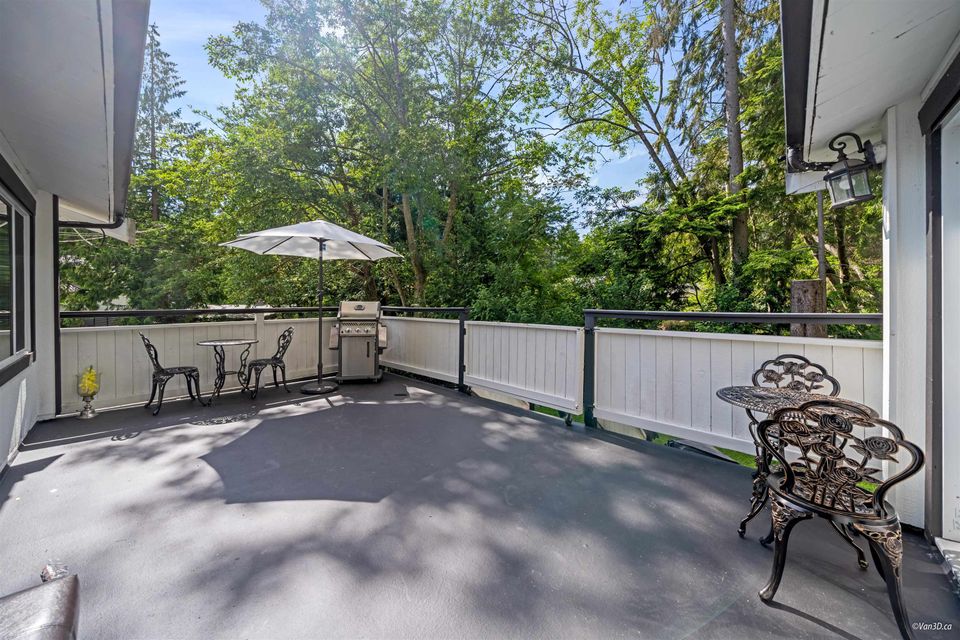 3870-emerald-drive-edgemont-north-vancouver-14 at 3870 Emerald Drive, Edgemont, North Vancouver