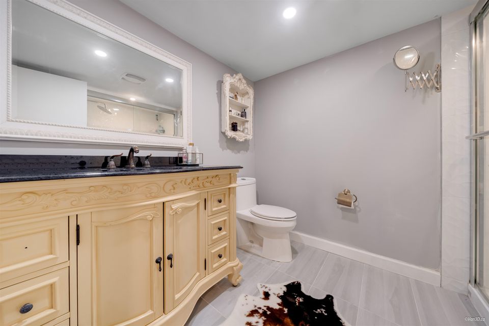 3870-emerald-drive-edgemont-north-vancouver-28 at 3870 Emerald Drive, Edgemont, North Vancouver