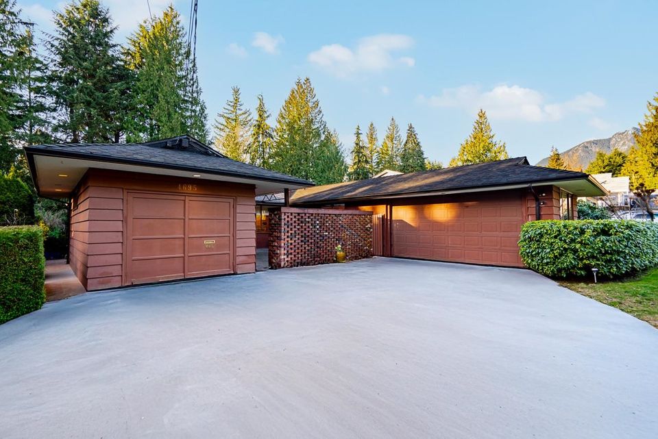 4695-mapleridge-drive-canyon-heights-nv-north-vancouver-03 at 4695 Mapleridge Drive, Canyon Heights NV, North Vancouver