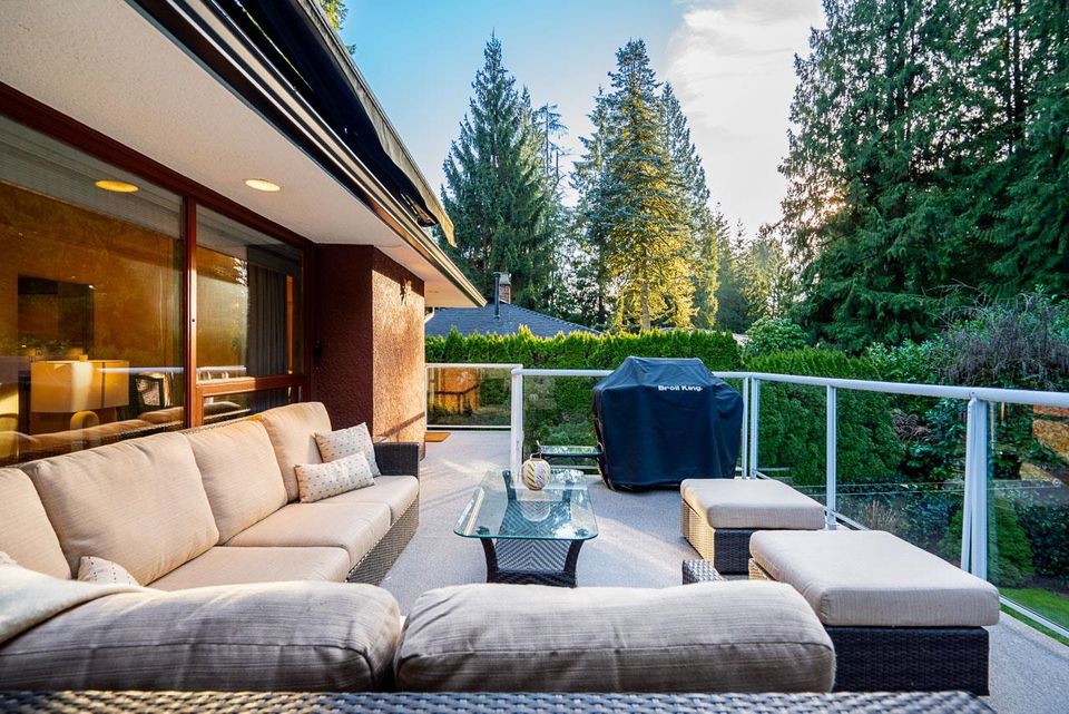 4695-mapleridge-drive-canyon-heights-nv-north-vancouver-08 at 4695 Mapleridge Drive, Canyon Heights NV, North Vancouver