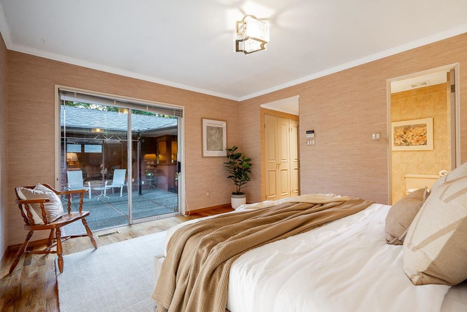 4695-mapleridge-drive-canyon-heights-nv-north-vancouver-19 at 4695 Mapleridge Drive, Canyon Heights NV, North Vancouver