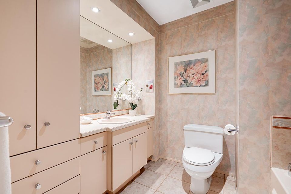 4695-mapleridge-drive-canyon-heights-nv-north-vancouver-20 at 4695 Mapleridge Drive, Canyon Heights NV, North Vancouver