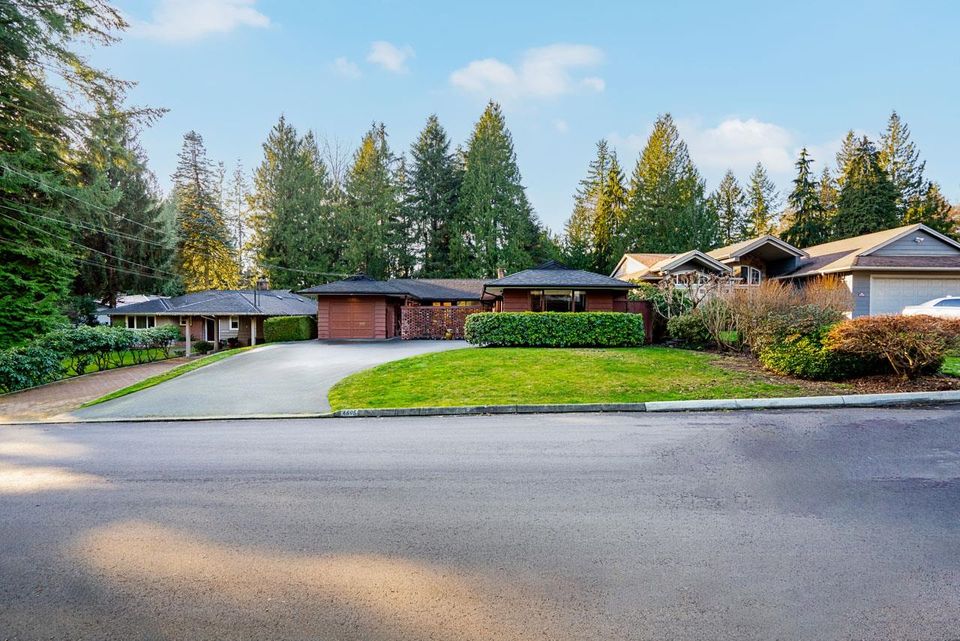 4695-mapleridge-drive-canyon-heights-nv-north-vancouver-33 at 4695 Mapleridge Drive, Canyon Heights NV, North Vancouver