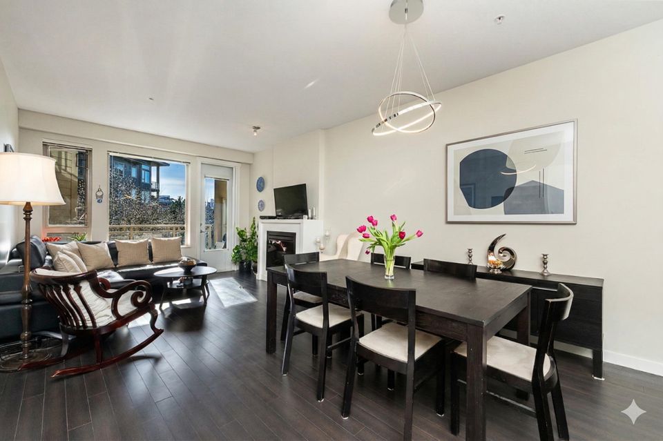 159-w-22nd-street-central-lonsdale-north-vancouver-01 at 311 - 159 W 22nd Street, Central Lonsdale, North Vancouver