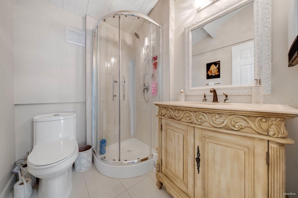 3870-emerald-drive-edgemont-north-vancouver-17 at 3870 Emerald Drive, Edgemont, North Vancouver