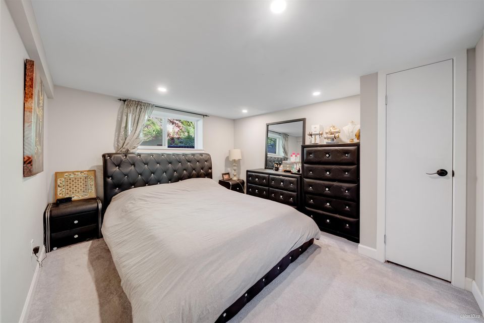 3870-emerald-drive-edgemont-north-vancouver-23 at 3870 Emerald Drive, Edgemont, North Vancouver