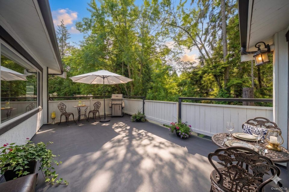 3870-emerald-drive-edgemont-north-vancouver-11 at 3870 Emerald Drive, Edgemont, North Vancouver