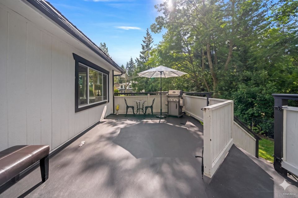 3870-emerald-drive-edgemont-north-vancouver-12 at 3870 Emerald Drive, Edgemont, North Vancouver