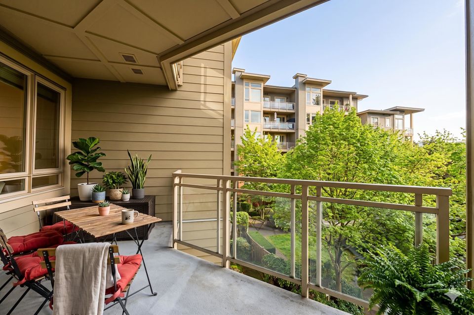 159-w-22nd-street-central-lonsdale-north-vancouver-01 at 311 - 159 W 22nd Street, Central Lonsdale, North Vancouver