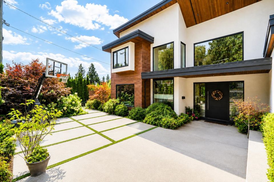 955-forest-hills-drive-edgemont-north-vancouver-03 at 955 Forest Hills Drive, Edgemont, North Vancouver