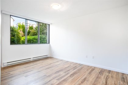 460-14th-street-ambleside-west-vancouver-13 at 102 - 460 14th Street, Ambleside, West Vancouver