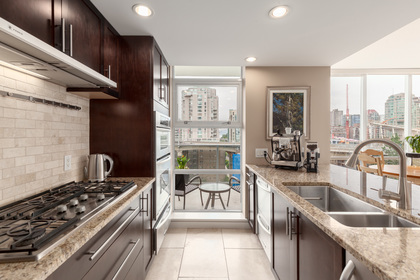 1105-638-beach-crescent-web-05 at 1105 - 638 Beach Crescent, Yaletown, Vancouver West